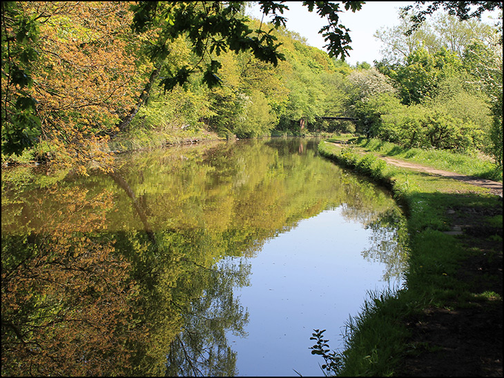 Leeds-Liverpool Canal