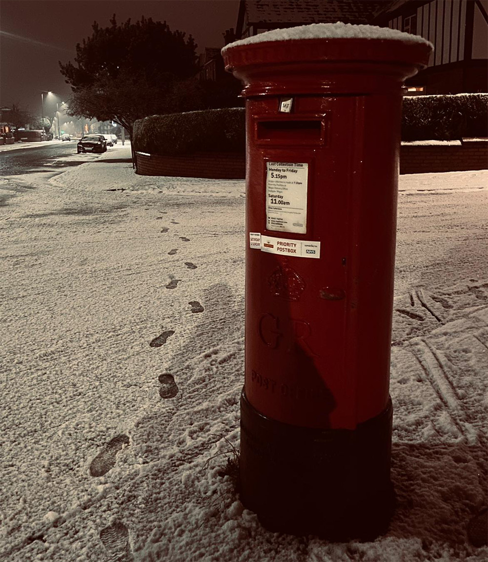 Priority Post Box