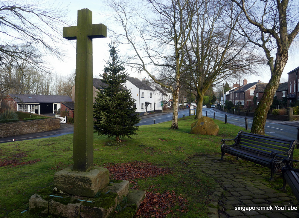 Newburgh Cross