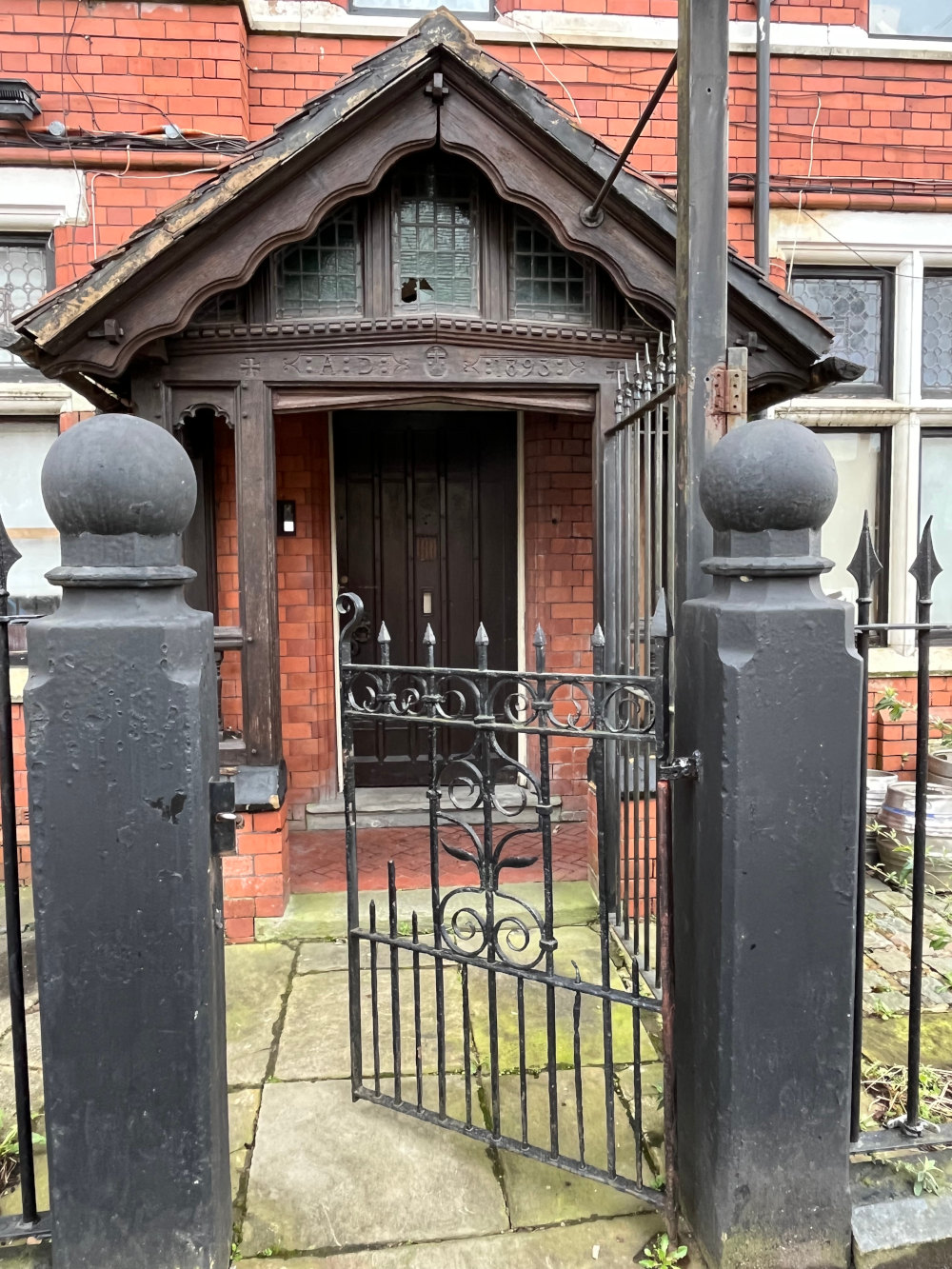 Ornate Oak Porch 1893