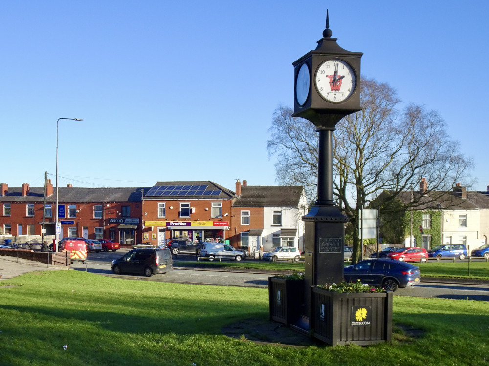 Aspull Clock