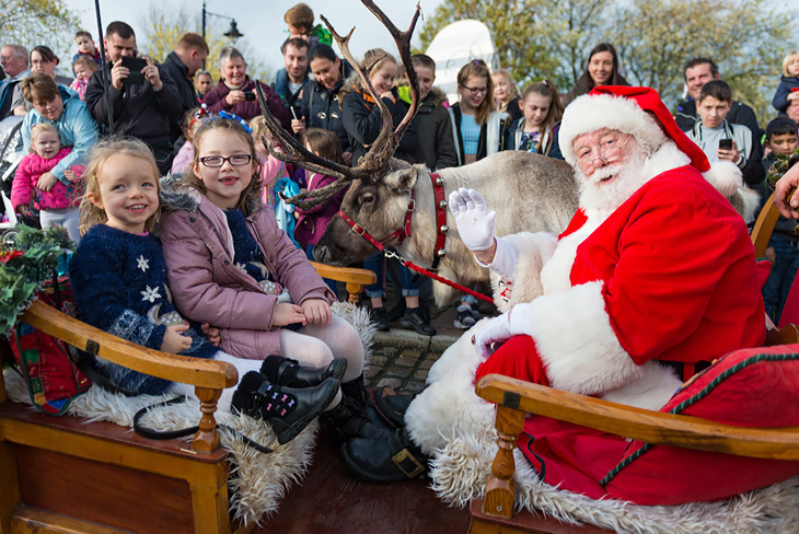 Santa's Christmas Parade