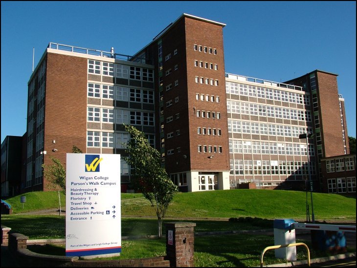 Wigan College