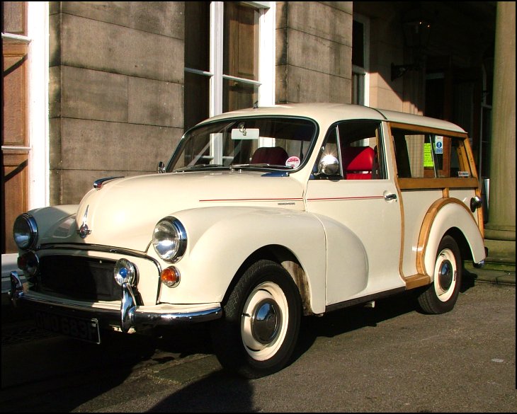Morris Minor Traveller