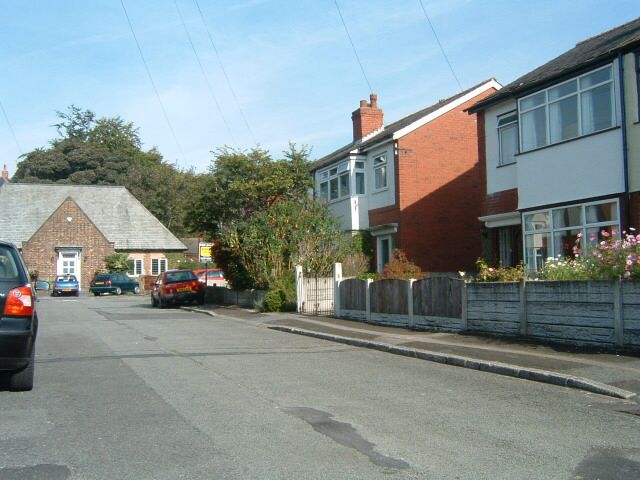 Almond Crescent, Standish