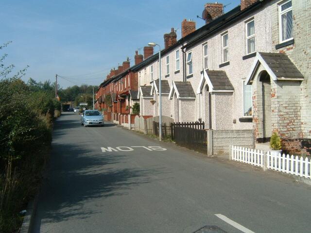 Bradley Lane, Standish