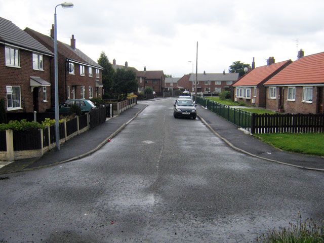 Bowland Avenue, Golborne