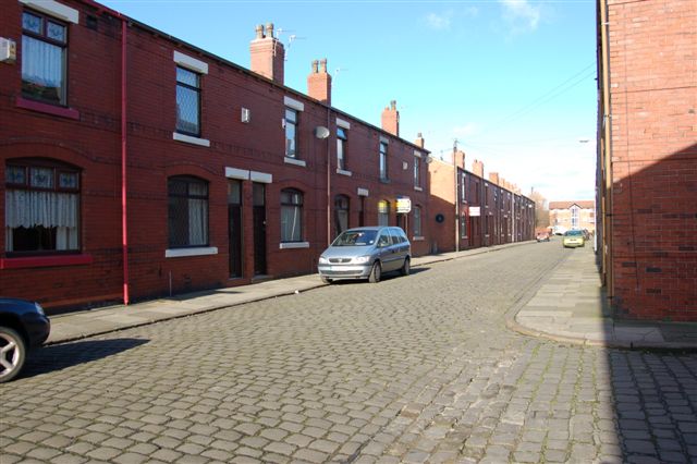 Bird Street, Ince