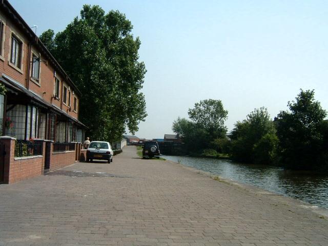 Canal Terrace, Ince