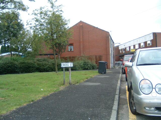 Cross Street, Standish