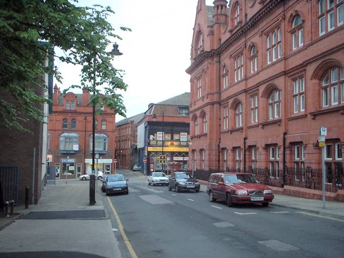 College Avenue, Wigan