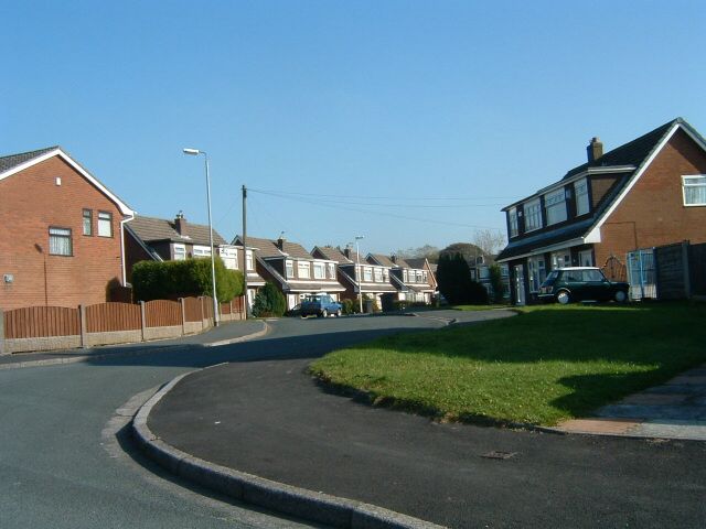 Chisholm Close, Standish