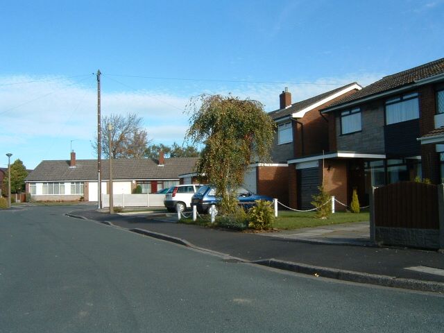 Chisholm Close, Standish