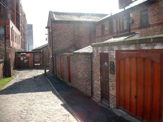 Canal Cottages, Wigan