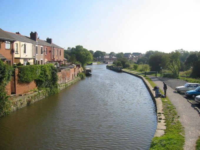 Canal Bank, Appley Bridge