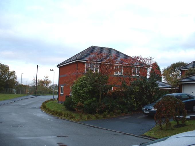 Dingle Walk, Standish Lower Ground