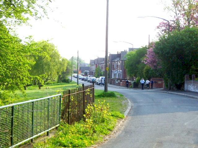 Danes Avenue, Hindley