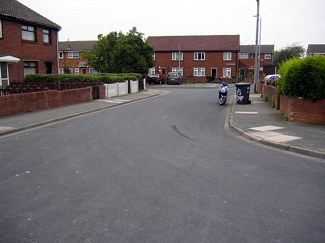 Downing Close, Platt Bridge