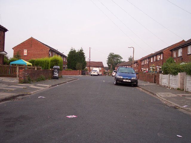 Downing Close, Platt Bridge