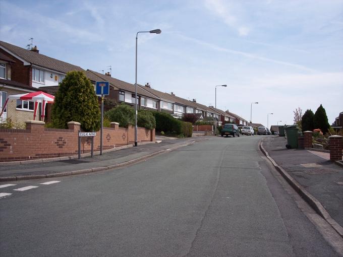 Douglas Avenue, Billinge
