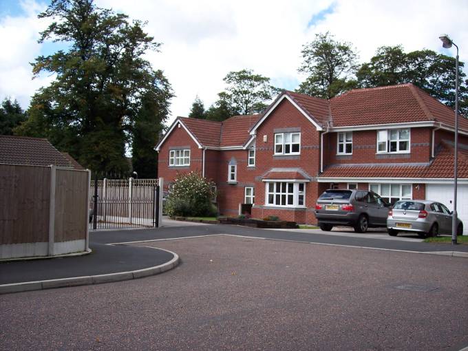 Delph Meadow Gardens, Billinge