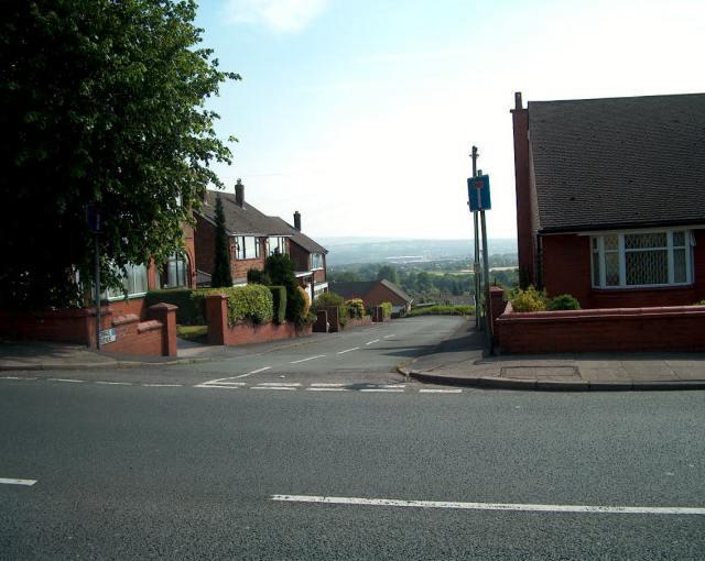 Dingle Avenue, Upholland