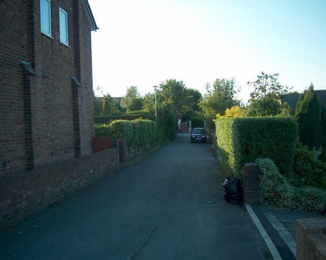 Dingle Avenue, Upholland