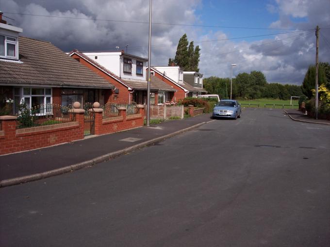 Furlong Close, Bamfurlong