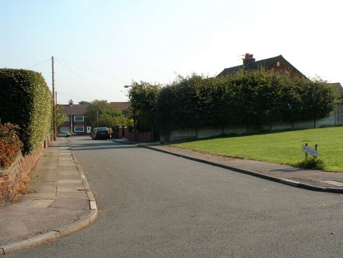 Greenways, Billinge