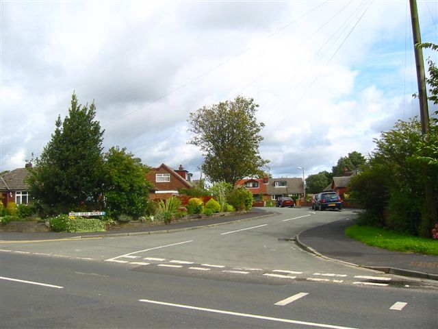 Hind's Head Avenue, Wrightington