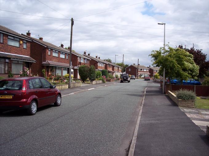 Halewood Avenue, Golborne