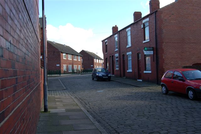 Hook Street, Ince