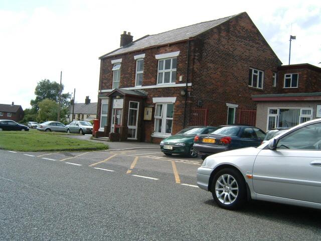 Holly Road, Aspull