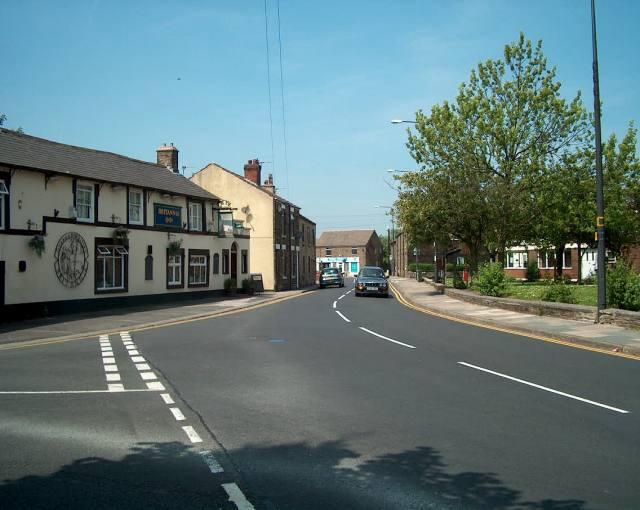 Hall Green, Upholland