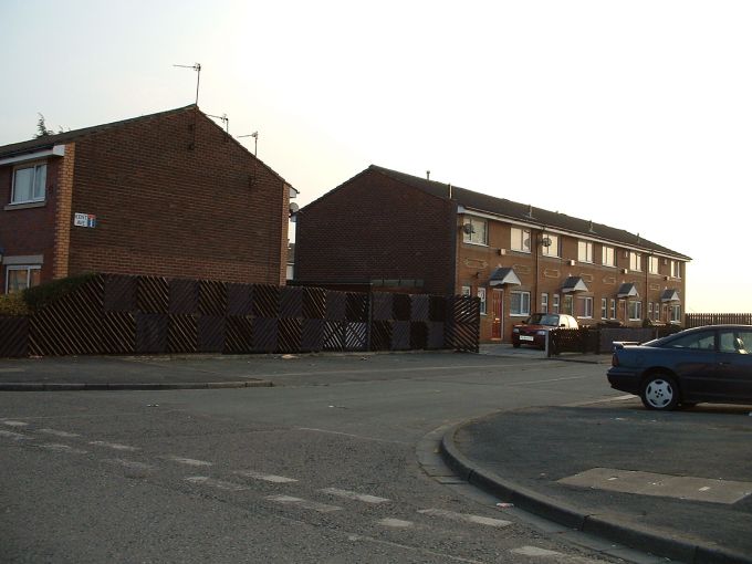 Kent Avenue, Platt Bridge