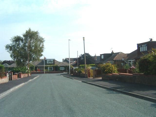 Langley Close, Standish