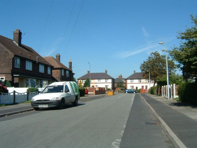 Langton Avenue, Standish