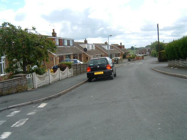 Lincoln Drive, Aspull