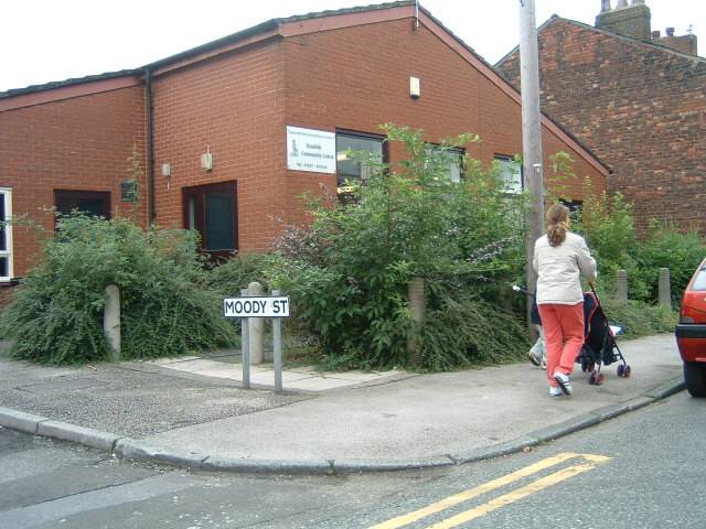 Moody Street, Standish