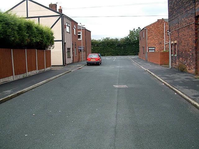 Moorfield Street, Platt Bridge