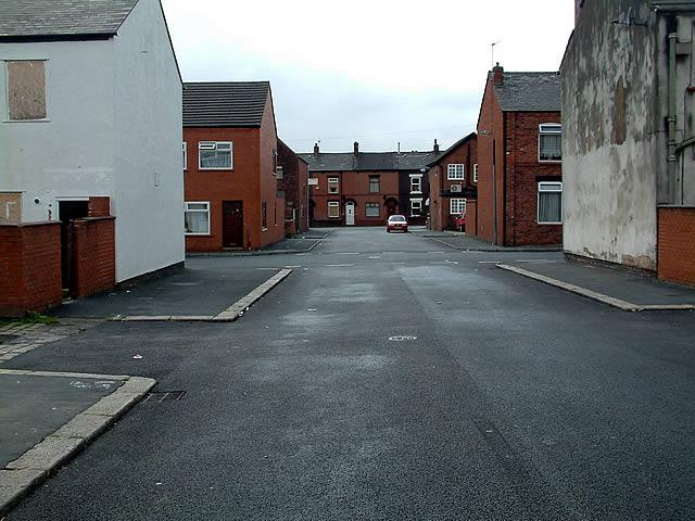 Moss Street, Platt Bridge