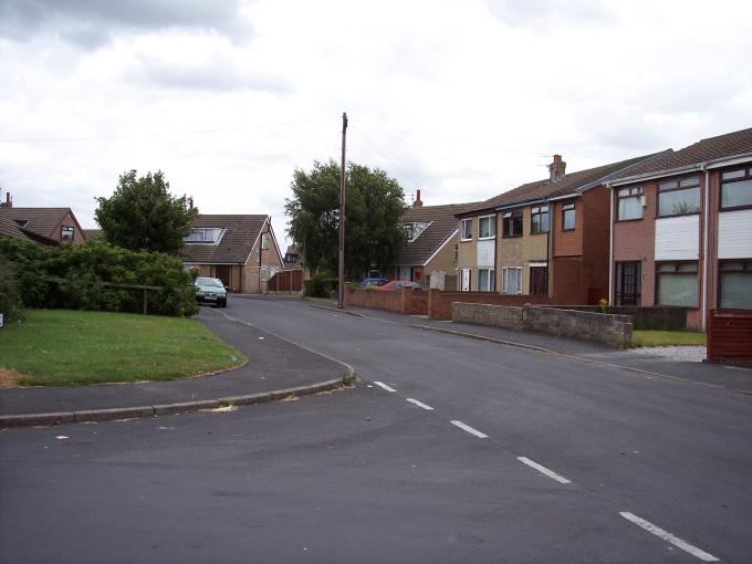 Millingford Avenue, Golborne