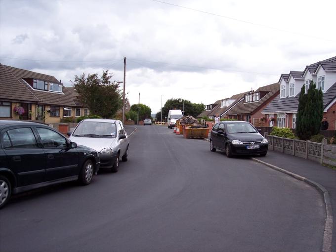 Millingford Avenue, Golborne