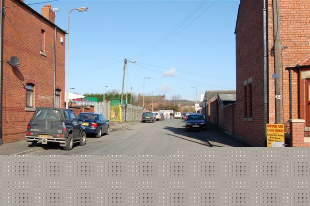 Moat House Street, Ince