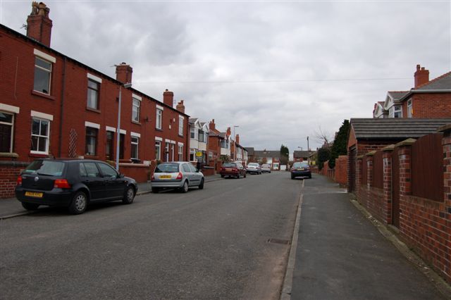 Makinson Avenue, Hindley