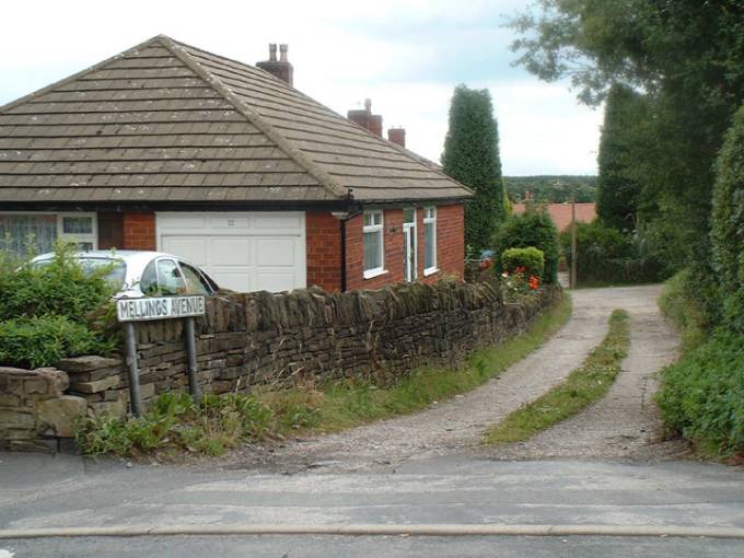 Mellings Avenue, Orrell