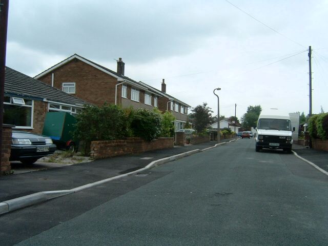 Oakfield Crescent, Aspull