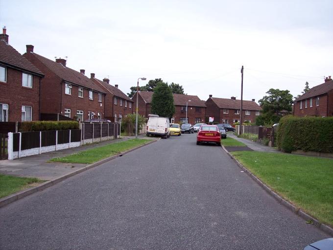 Oak Avenue, Golborne