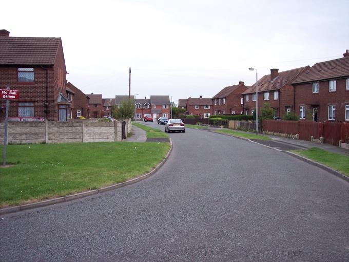 Oak Avenue, Golborne