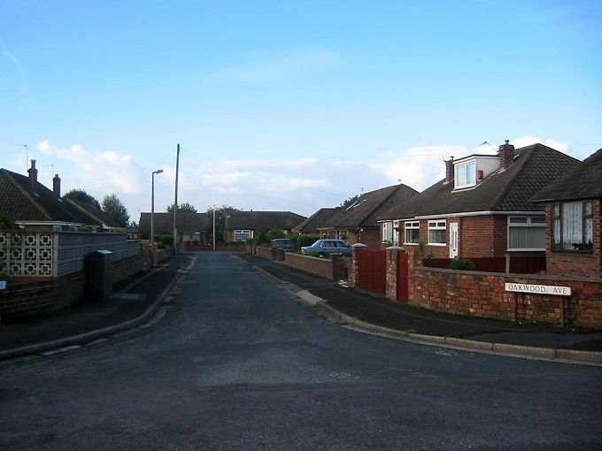 Oakwood Avenue, Shevington